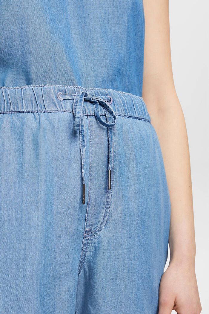 faux denim shorts made of TENCEL™ fibers - blue medium washed