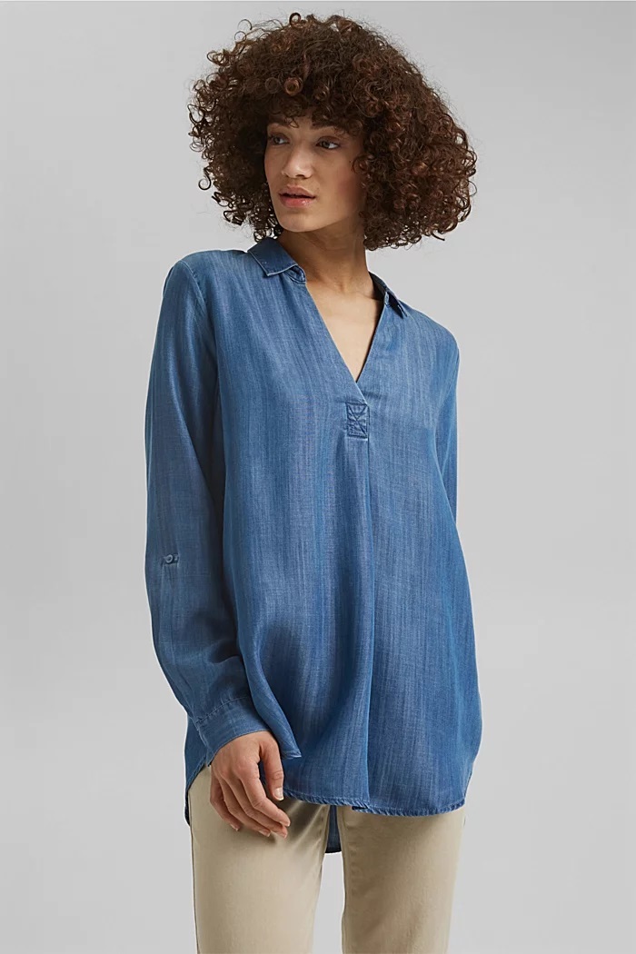 made of TENCEL™ lyocell: denim blouse- blue medium washed