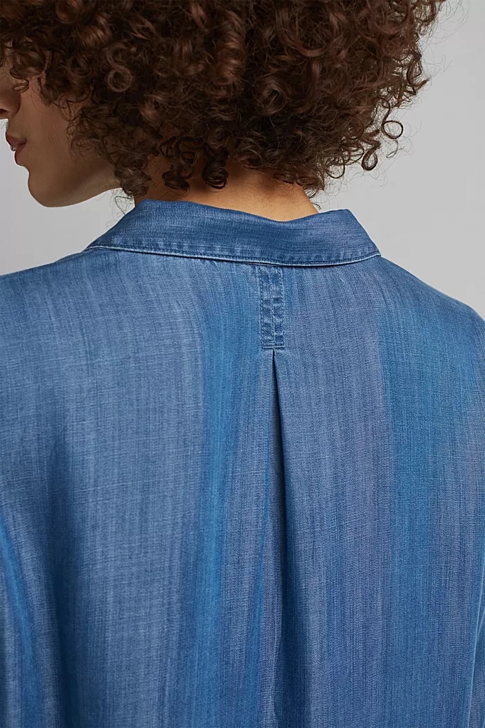 made of TENCEL™ Lyocell: denim blouse - blue medium washed
